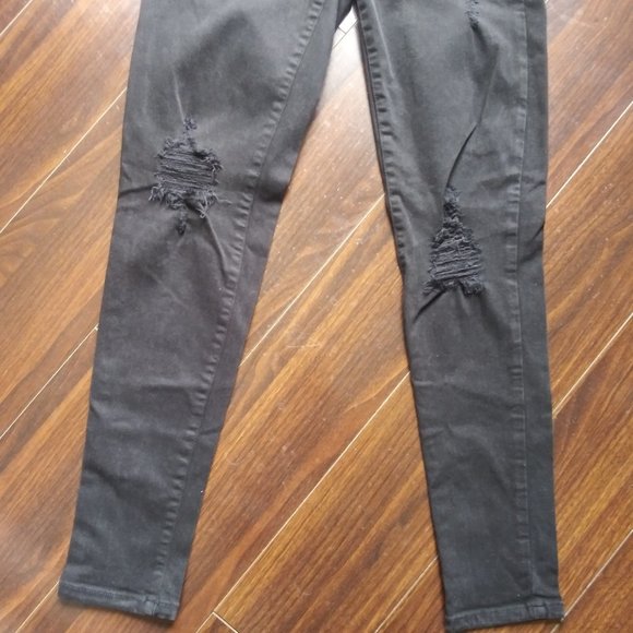 Black American Eagle Super Stretch X. Skinny Jeggings Size 4 Distressed - Picture 6 of 9